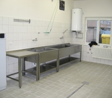 Nerezová mycí vana s dvoudřezem