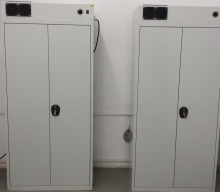 Sušiaca skriňa na rukavice