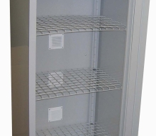 Sušiaca skriňa na masky